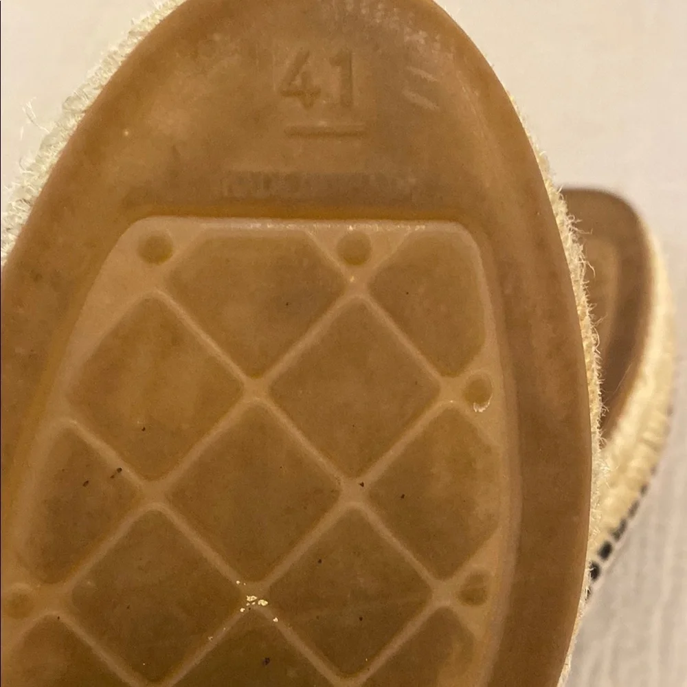 Chanel Black Leather Espadrille Flats. MG29762 Size 41